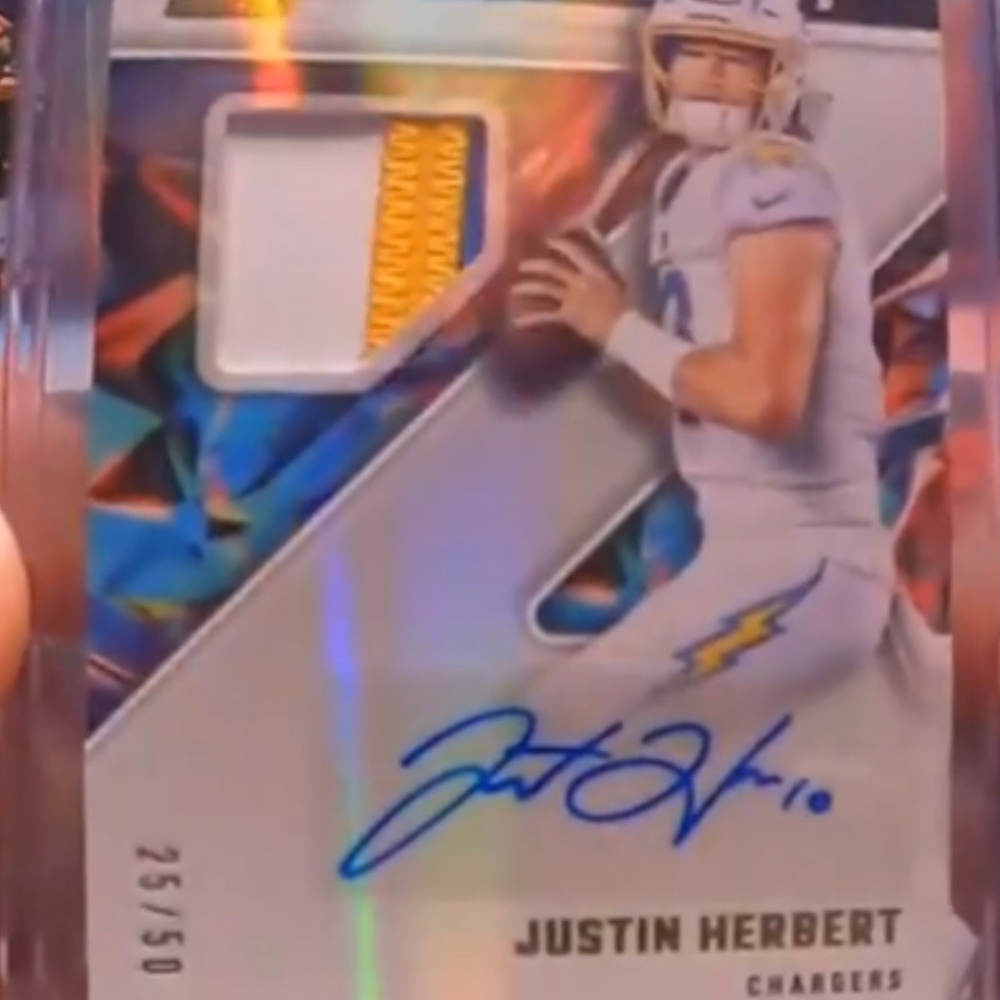 2022 Justin Herbert tri color patch auto 25/50